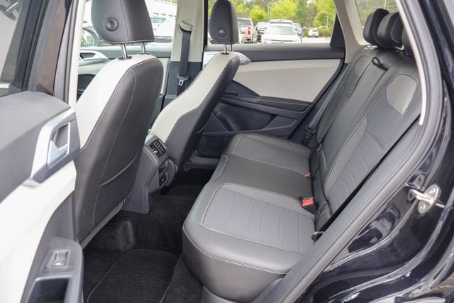 2025 Volkswagen Taos SE