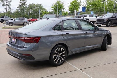 2025 Volkswagen Jetta SE