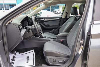 2025 Volkswagen Jetta SE