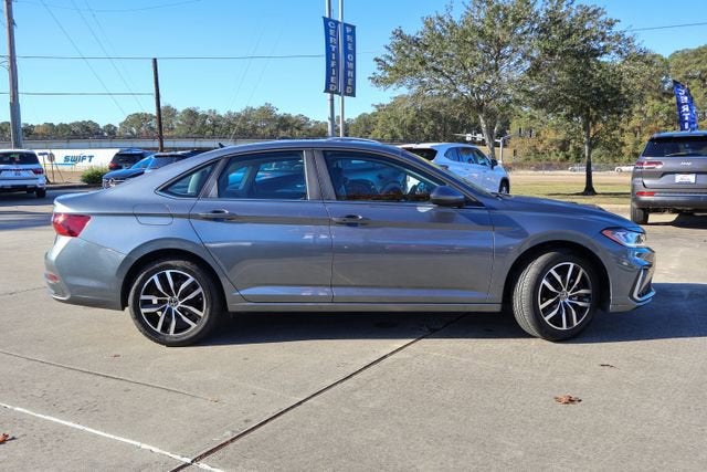 2025 Volkswagen Jetta SE