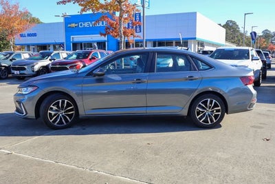 2025 Volkswagen Jetta SE