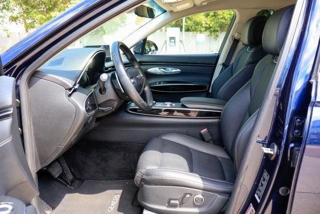 2025 Genesis GV70 2.5T