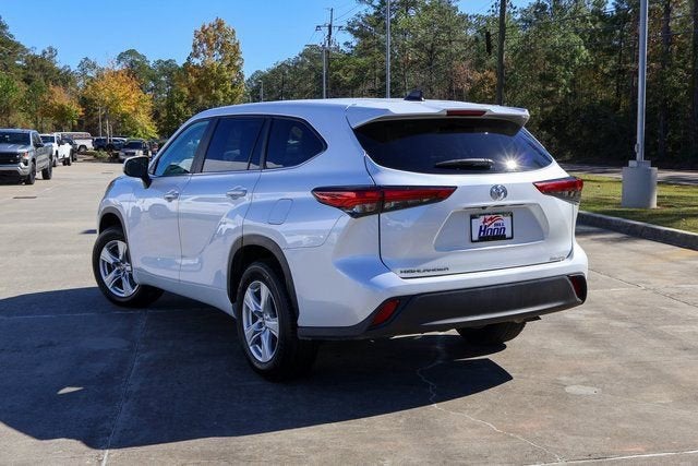 2023 Toyota Highlander L
