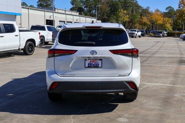 2023 Toyota Highlander L