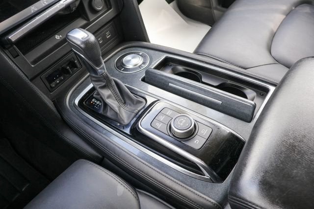 2023 Nissan Armada SV