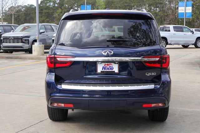 2024 INFINITI QX80 LUXE