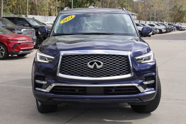 2024 INFINITI QX80 LUXE