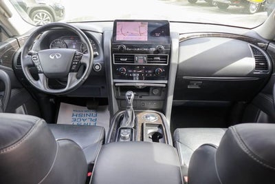 2024 INFINITI QX80 LUXE