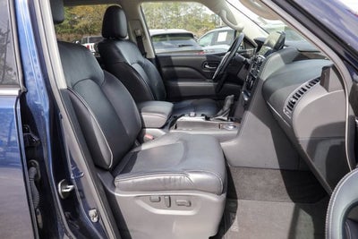 2024 INFINITI QX80 LUXE