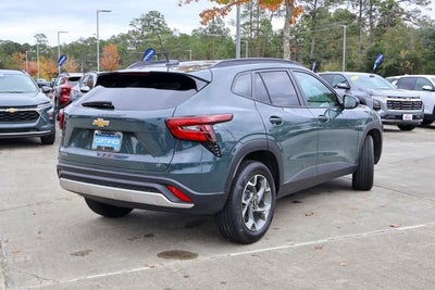 2025 Chevrolet Trax LT