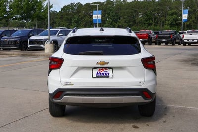 2025 Chevrolet Trax LT