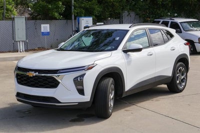 2025 Chevrolet Trax LT