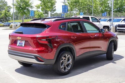 2025 Chevrolet Trax LT