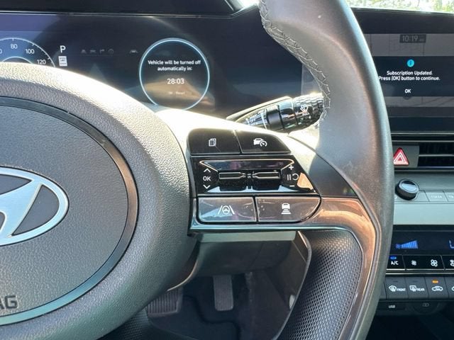 2025 Hyundai Elantra Hybrid Limited