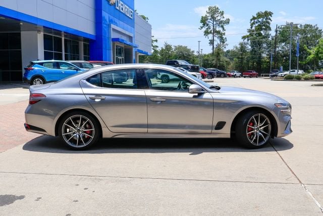 2025 Genesis G70 2.5T