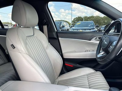 2023 Genesis G70 2.0T
