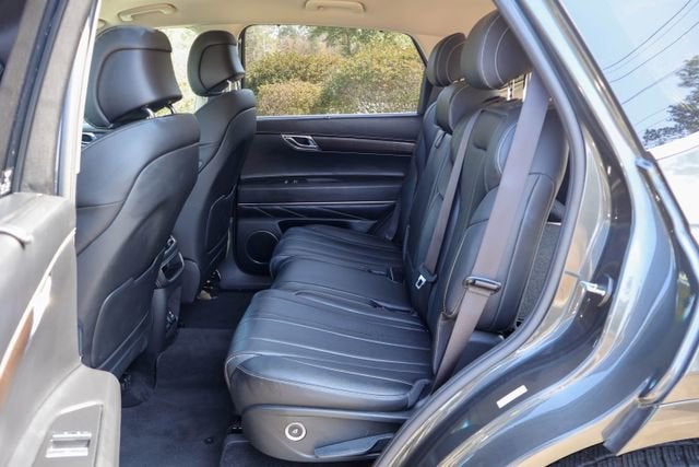 2024 Genesis GV80 Base