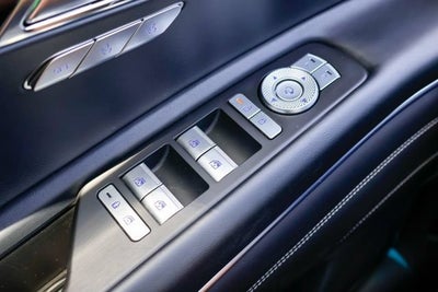2025 Genesis GV80 2.5T Standard