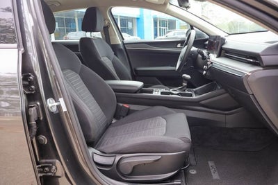 2025 Kia K5 LXS