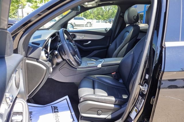 2021 Mercedes-Benz GLC GLC 300