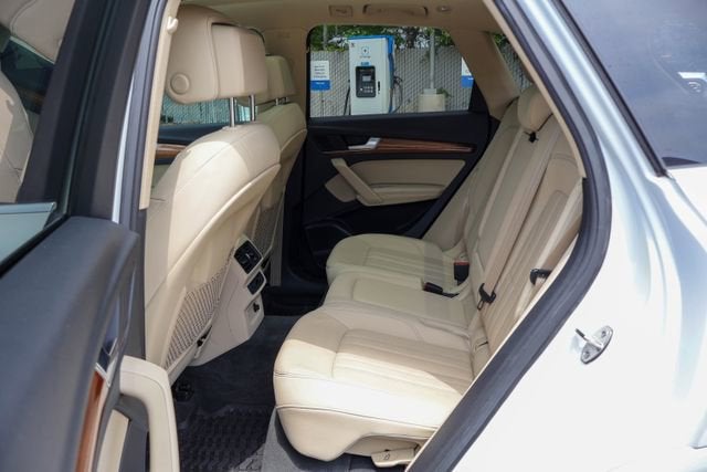 2021 Audi Q5 Premium Plus