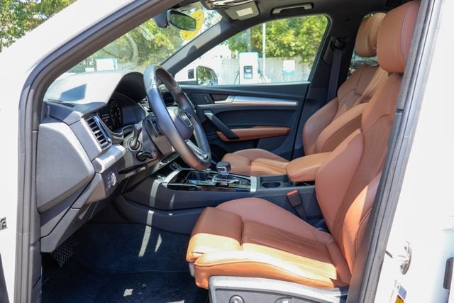 2025 Audi Q5 S line Premium